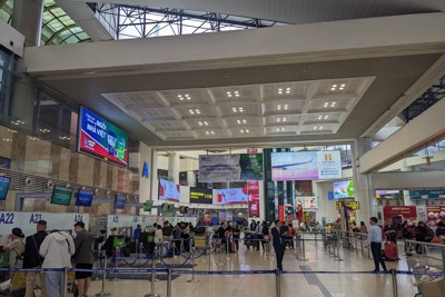 Sân bay Nội Bài “thảnh thơi” trong ngày 30 Tết