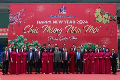 May 10 “Chọn việc khó” để làm