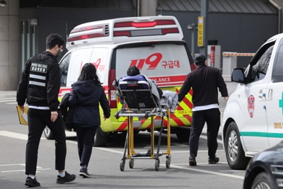 Y tế Hàn Quốc chao đảo do bác sĩ, y tá đình công hàng loạt