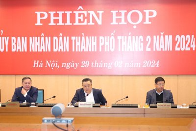 Hà Nội:Xem xét ủy quyền chọn nhà đầu tư dự án cải tạo chung cư cũ