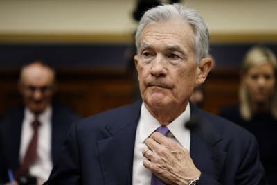 Chủ tịch Fed tiếp tục tuyên bố cứng rắn về lãi suất