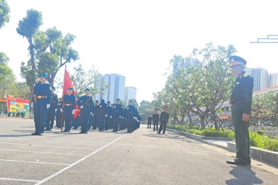 Những “đóa hồng” đại diện nữ du kích miền Nam tham gia diễu binh ngày 7/5/2024