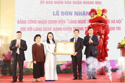 Hoàng Mai: Bánh cuốn Thanh Trì đón bằng công nhận làng nghề truyền thống Hà Nội