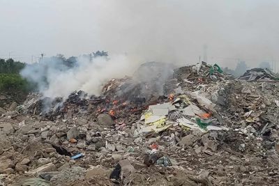 Huyện Gia Lâm trả lời về vụ xả thải, đốt rác gây ô nhiễm