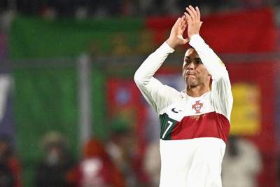 Ronaldo không có tên ở tuyển Bồ Đào Nha trước trận gặp Thuỵ Điển