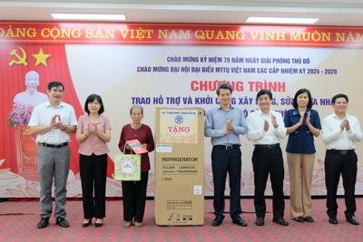 Trao hỗ trợ nâng cấp nhà ở cho 31 hộ khó khăn tại huyện Phúc Thọ