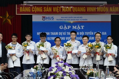 Công bố 37 thành viên đội Việt Nam thi Olympic quốc tế và khu vực 2024