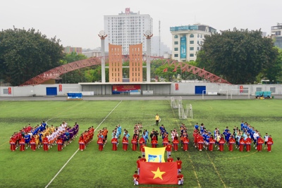 Khai mạc giải bóng đá CNVCLĐ Cúp Báo Lao động Thủ đô năm 2024