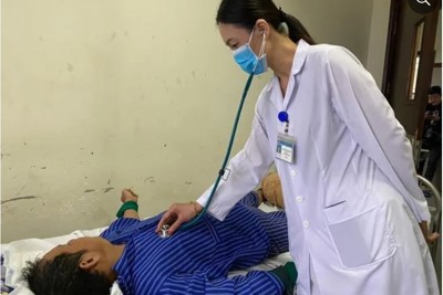 Lạng Sơn: nhiều bệnh nhân nhập viện vì rối loạn tâm thần do lạm dụng rượu