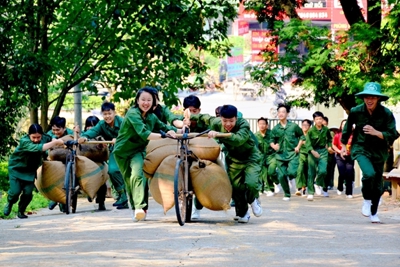 200 "Chiến sĩ nhỏ Điện Biên" theo bước chân những người anh hùng