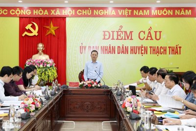 Giám sát thực hiện kỷ cương công vụ tại huyện Thạch Thất, Sở TN&MT Hà Nội