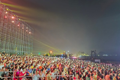 Trong ba ngày nghỉ lễ, Quảng Ninh đón hơn 600.000 lượt du khách 