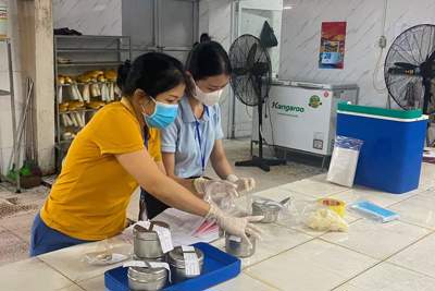 Nghệ An: thông tin mới vụ 72 công nhân nhập viện sau bữa ăn trưa