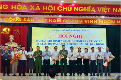 Huyện Đông Anh triển khai mô hình "Giáo họ bình yên về an ninh trật tự"