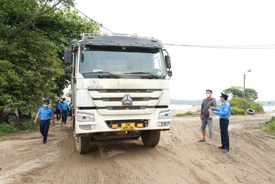 Thanh tra Sở GTVT Hà Nội chủ động đảm bảo trật tự, an toàn giao thông