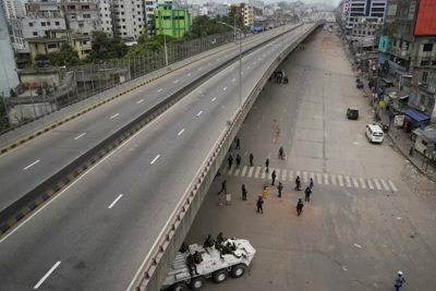 Hơn trăm người tử vong vì biểu tình, quốc gia châu Á ra lệnh giới nghiêm