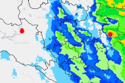 Cảnh báo mưa lớn cục bộ, dông, lốc, sét khu vực nội thành Hà Nội