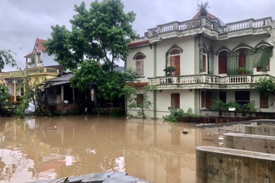 Hà Nội: nước sông Bùi lên cao, hàng chục hộ dân phải sơ tán