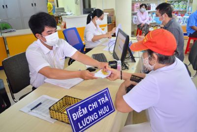 Sửa đối tượng cán bộ lãnh đạo, quản lý được nghỉ hưu ở tuổi cao hơn