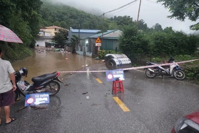 Điện Biên: mưa lớn gây sạt lở nghiêm trọng, quốc lộ 12 ách tắc cục bộ