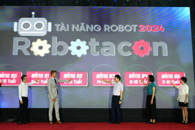 Vinamilk đồng hành cùng hơn 1.500 tài năng trẻ trong cuộc thi ROBOTACON WRO 2024