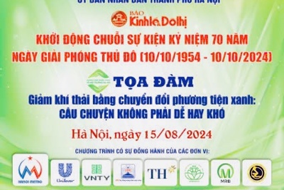 Sáng 15/8, diễn ra tọa đàm về "Giảm khí thải bằng chuyển đổi phương tiện xanh"