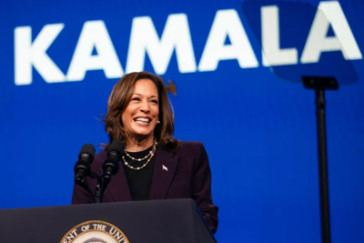 Bà Kamala Harris chi kỷ lục cho quảng cáo số vận động bầu cử