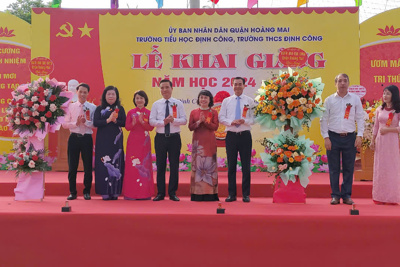 Lễ khai giảng đặc biệt tại quận Hoàng Mai