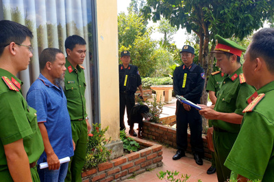 Phú Yên: bắt nhóm người phá rừng trái phép trong 10 năm