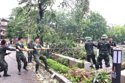 Quận Đống Đa: 100% hộ dân di dời tránh bão đã trở về nơi ở an toàn