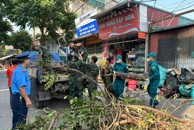 Hơn 3.000 người dân Hoàng Mai tham gia Tổng vệ sinh