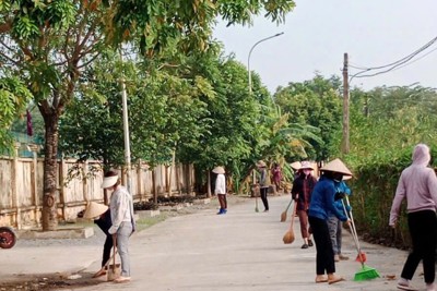 Huyện Mỹ Đức: huy động lực lượng ra quân dọn vệ sinh môi trường