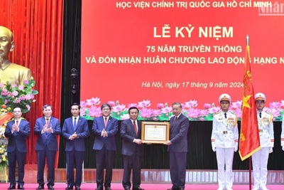 Tổng Bí thư, Chủ tịch nước Tô Lâm dự lễ kỷ niệm 75 năm Ngày truyền thống Học viện Chính trị quốc gia Hồ Chí Minh