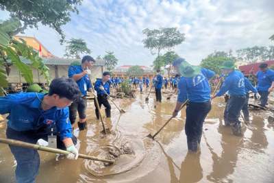 Đề xuất cơ sở giáo dục hỗ trợ sinh viên chịu thiệt hại bởi bão Yagi