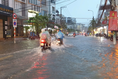 Đà Nẵng triển khai ứng phó với áp thấp nhiệt đới