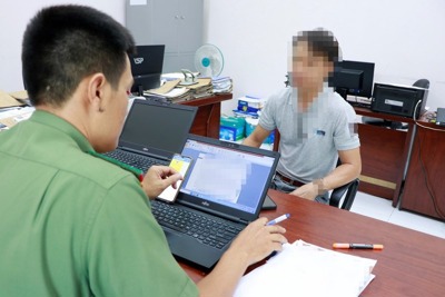 Làm nhiệm vụ xem phim online, người đàn ông bị lừa mất hơn 1 tỷ đồng