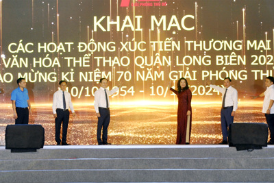 Khai mạc các hoạt động xúc tiến thương mại- văn hóa- thể thao quận Long Biên