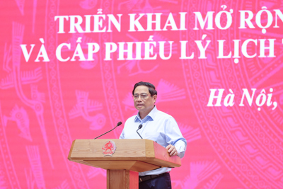 Thủ tướng Chính phủ: phấn đấu đến năm 2025, 40 triệu người dân sử dụng sổ sức khỏe điện tử