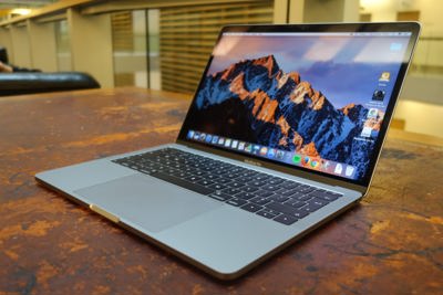 MacBook Pro sẽ bỏ thiết kế notch tai thỏ