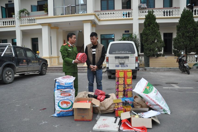 Hải Dương: bắt đối tượng sản xuất, tàng trữ trái phép gần 200 kg pháo nổ