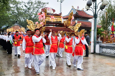 Ba Vì: lan tỏa các giá trị văn hóa từ Lễ hội Tản Viên Sơn Thánh