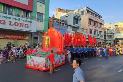 TP Hồ Chí Minh: 1.100 diễn viên diễu hành trong Tết Nguyên tiêu ngày 12/2