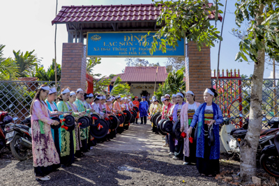 Đắk Lắk: đặc sắc lễ cúng hạ cây nêu ngày Tết của người Mường