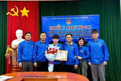 Nghệ An: kịp thời biểu dương nam sinh dũng cảm cứu người đuối nước 