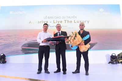 LuxYacht bàn giao du thuyền hạng sang đầu tiên tại thị trường Đông Nam Á cho Nova Cruises