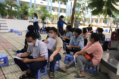 TP Hồ Chí Minh: Quyết định miễn học phí học phí học kỳ II cho học sinh