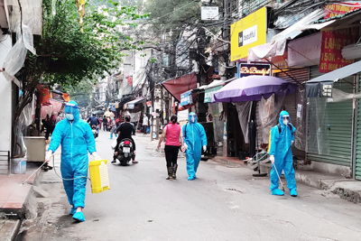 Hà Nội: Người từng đến chợ Kim Liên chủ động tự cách ly tại nhà