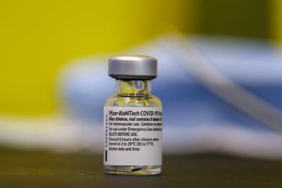 FDA cho phép gia hạn thời hạn sử dụng vaccine Pfizer/BioNTech thêm 3 tháng