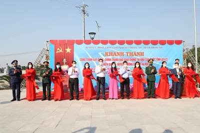 Huyện Thường Tín khánh thành dự án chỉnh trang Đảo giao thông đầu cầu Chiếc