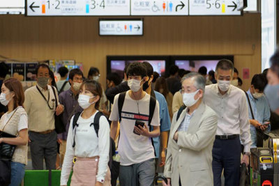 Nhật Bản cảnh báo “thảm họa” Covid-19 khi lần đầu tiên vượt 23.000 ca nhiễm trong ngày